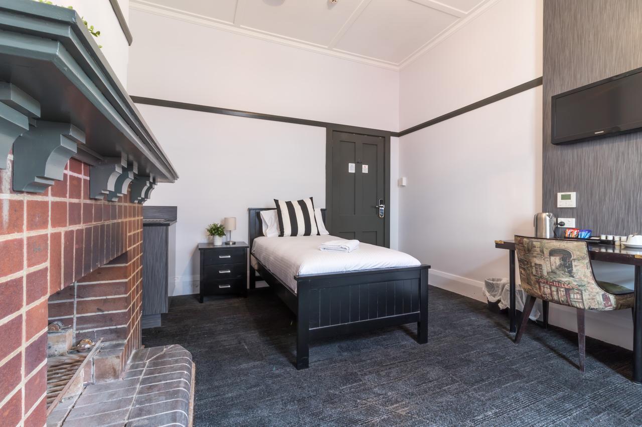 Royal Hotel Ryde Cité de Cité de Sydney Extérieur photo
